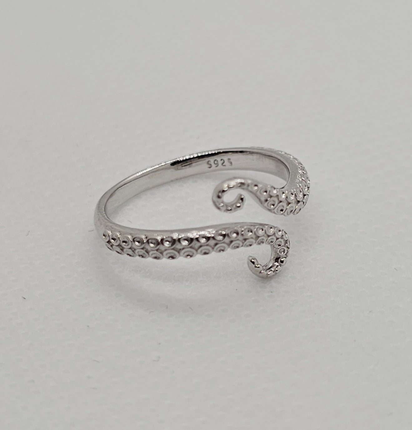 Octopus Adjustable S925 Ring